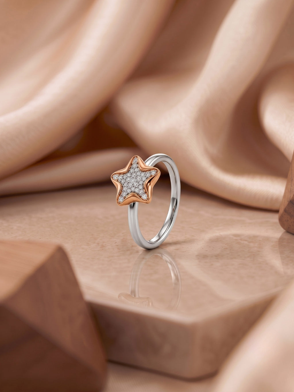 925 Sterling Silver Pavé Star Statement Ring for Women