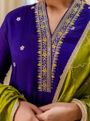 Kriti Women's Purple Festive Thread Work Straight Kurta Set