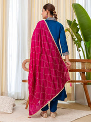 Tari Women's Dark Teal Blue Silk Blend Straight Festive Kurta Set with Pink Dupatta