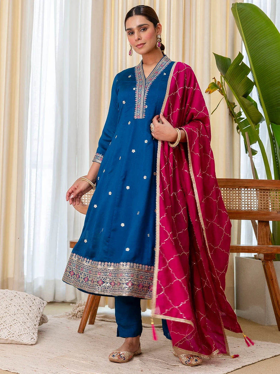Tari Women's Dark Teal Blue Silk Blend Straight Festive Kurta Set with Pink Dupatta