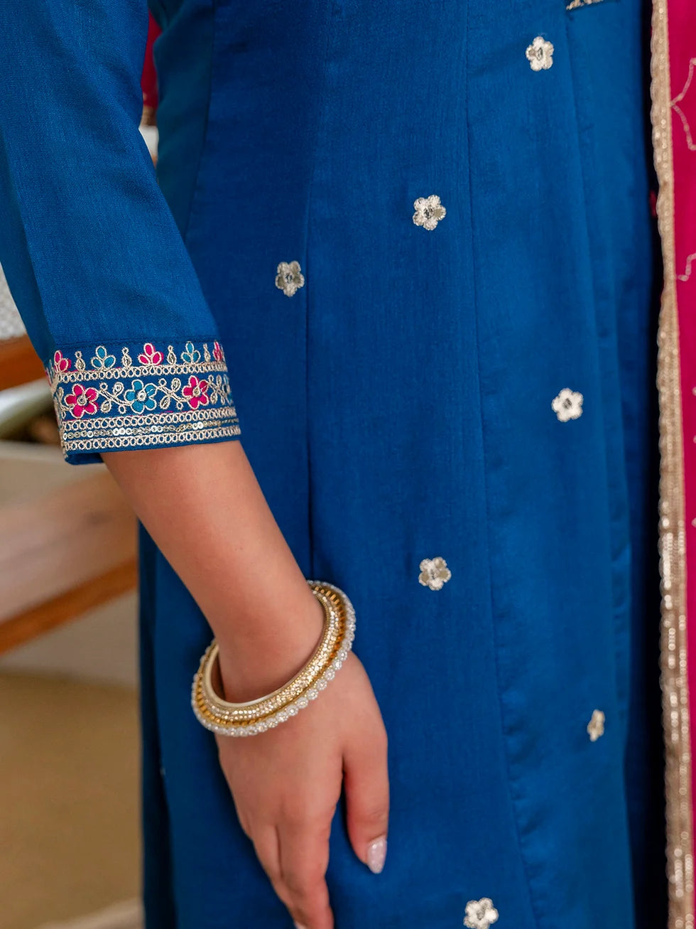 Tari Women's Dark Teal Blue Silk Blend Straight Festive Kurta Set with Pink Dupatta