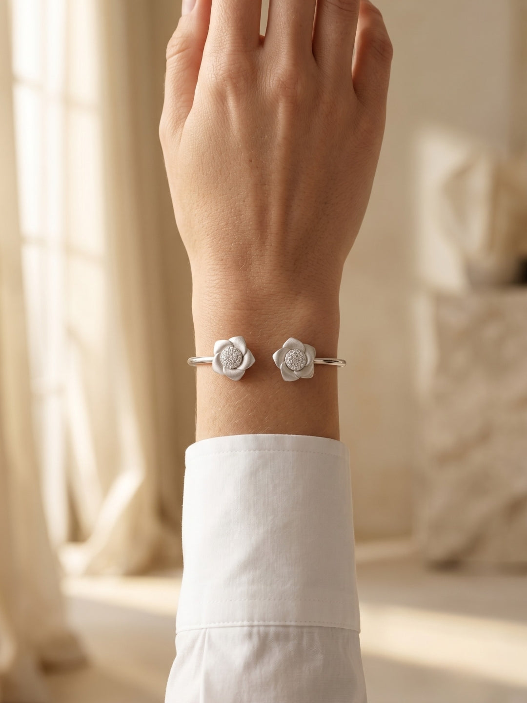 92.5 Sterling Silver Bloom Elegance Open Cuff Bracelet for Women
