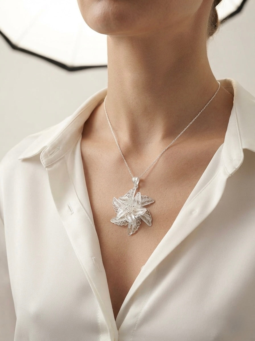 925 Sterling Silver Starlily Filigree Pendant For Women