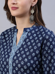 Women Indigo Blue Printed Straight Kurta With Three Quarter Sleeves