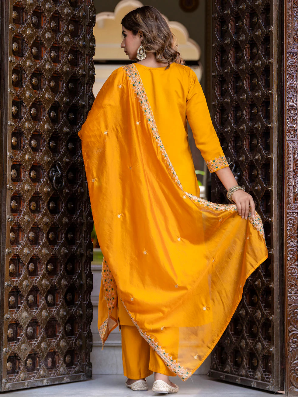 Floral Embroidered Silk Round Neck Kurta Trouser & Dupatta Set