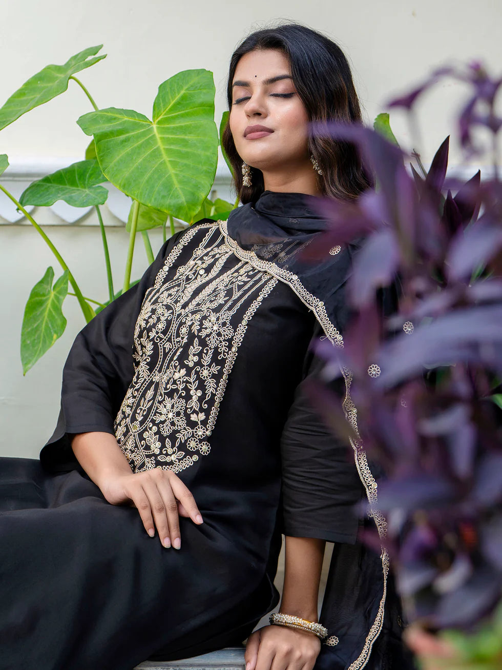 Floral Embroidered Silk Round Neck Kurta Trouser & Dupatta Set