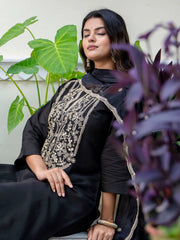 Noorjahan Midnight Black Embroidered Kurta Set with Organza Dupatta
