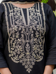 Noorjahan Midnight Black Embroidered Kurta Set with Organza Dupatta