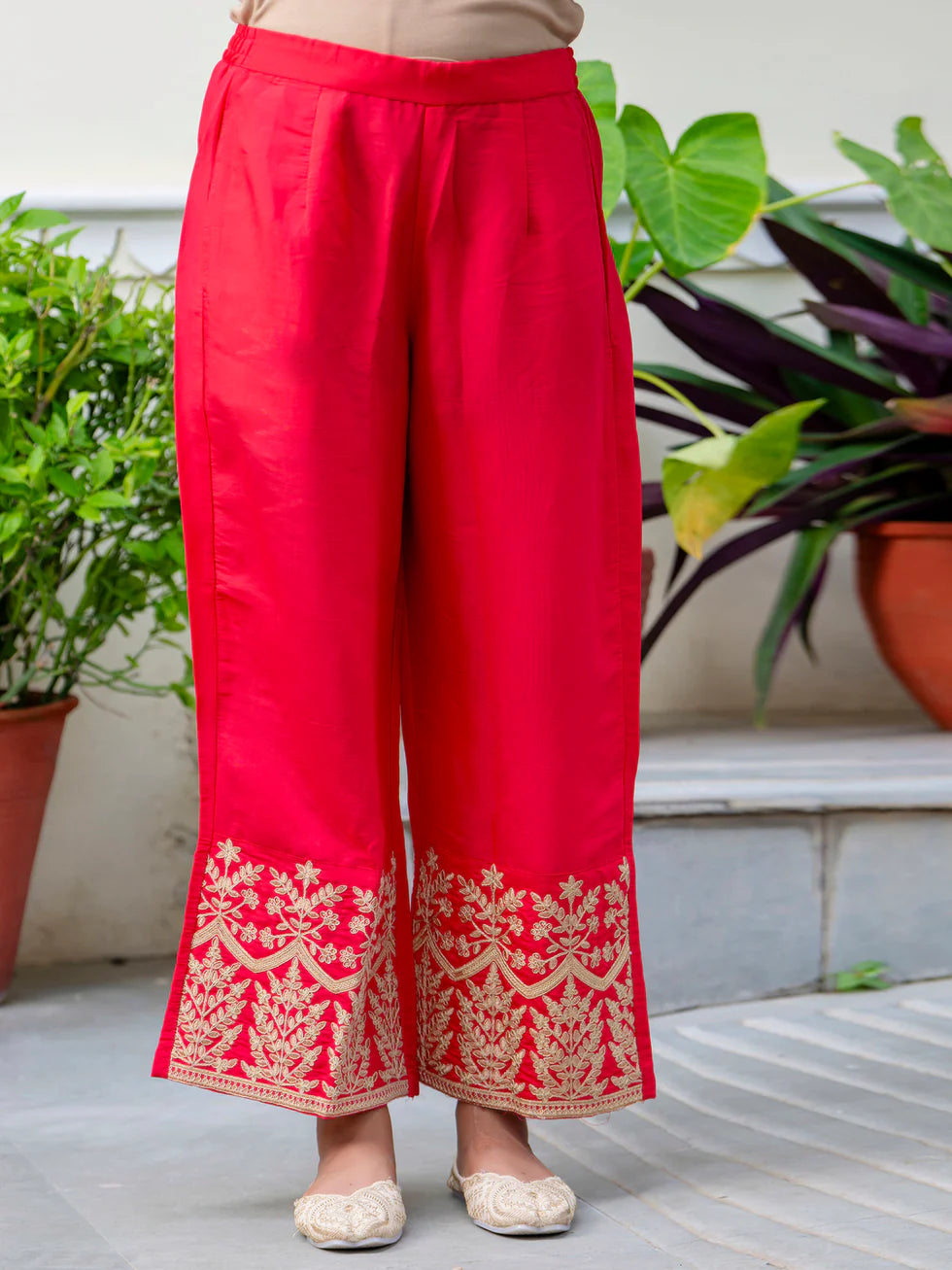 Floral Embroidered Silk Round Neck Kurta Trouser & Dupatta Set