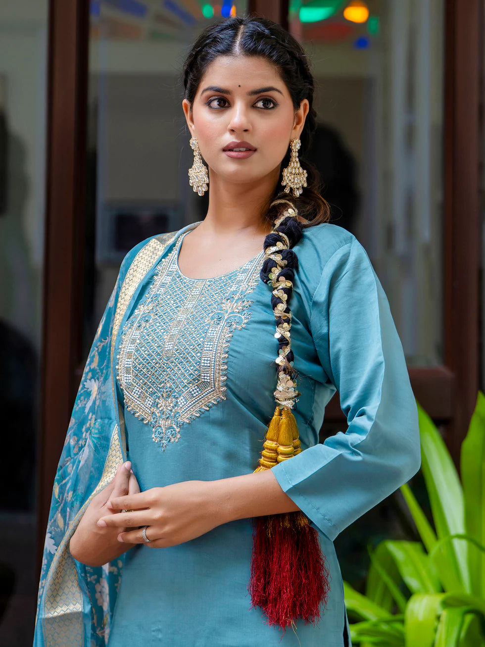 Floral Embroidered Silk Round Neck Kurta Trouser & Dupatta Set
