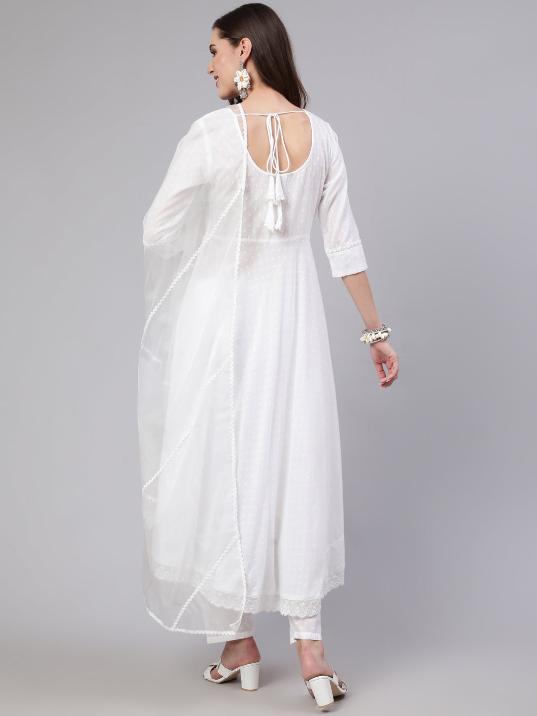Women White Lace details Flared Kurta With Trouser And Dupatta