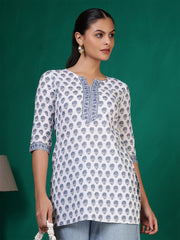 Women Off white Printed Straight Tunic