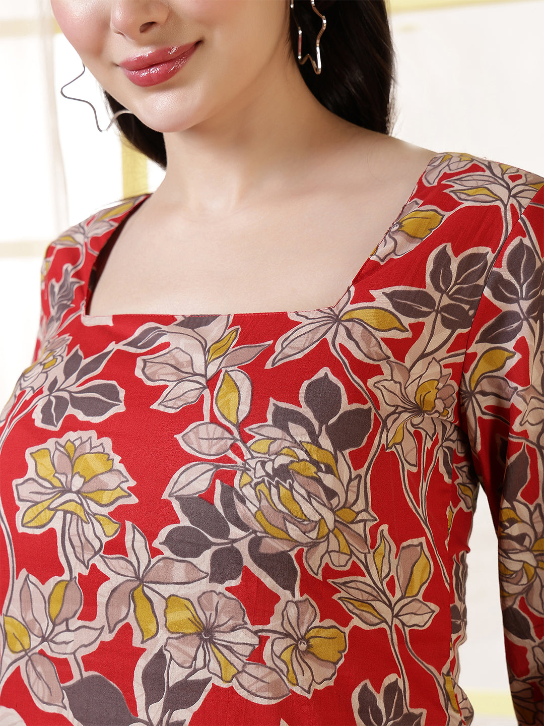 Women Red Printed Straight Tunic