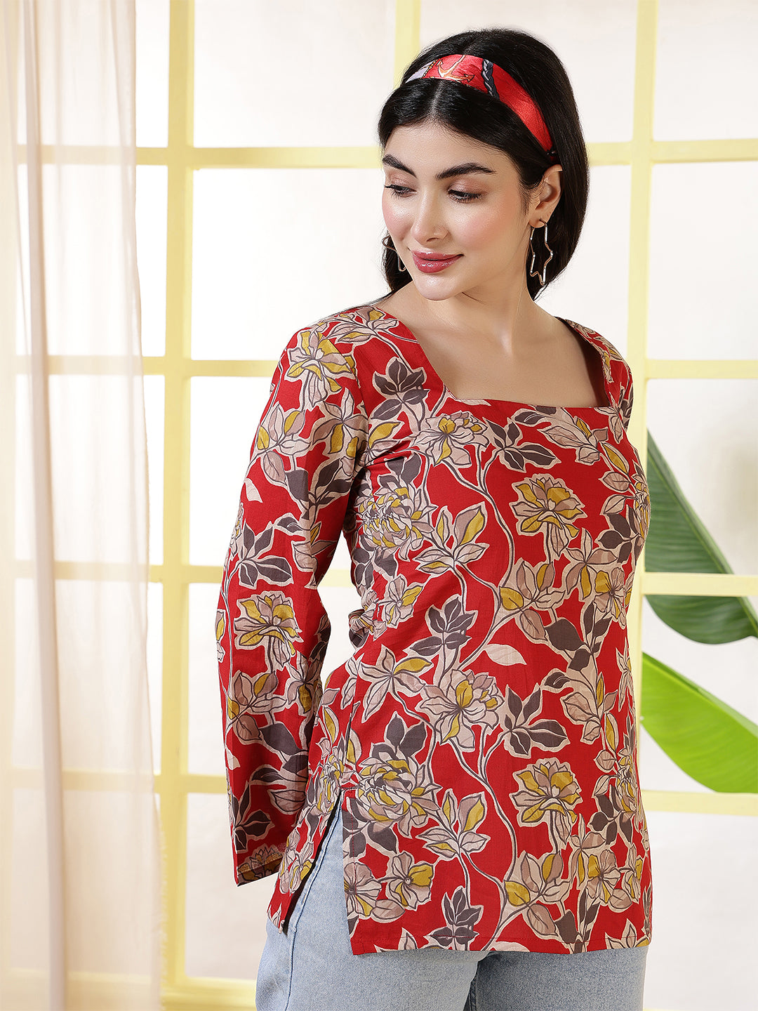 Women Red Printed Straight Tunic