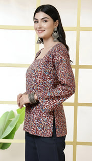 Women Maroon Printed Straight Tunic