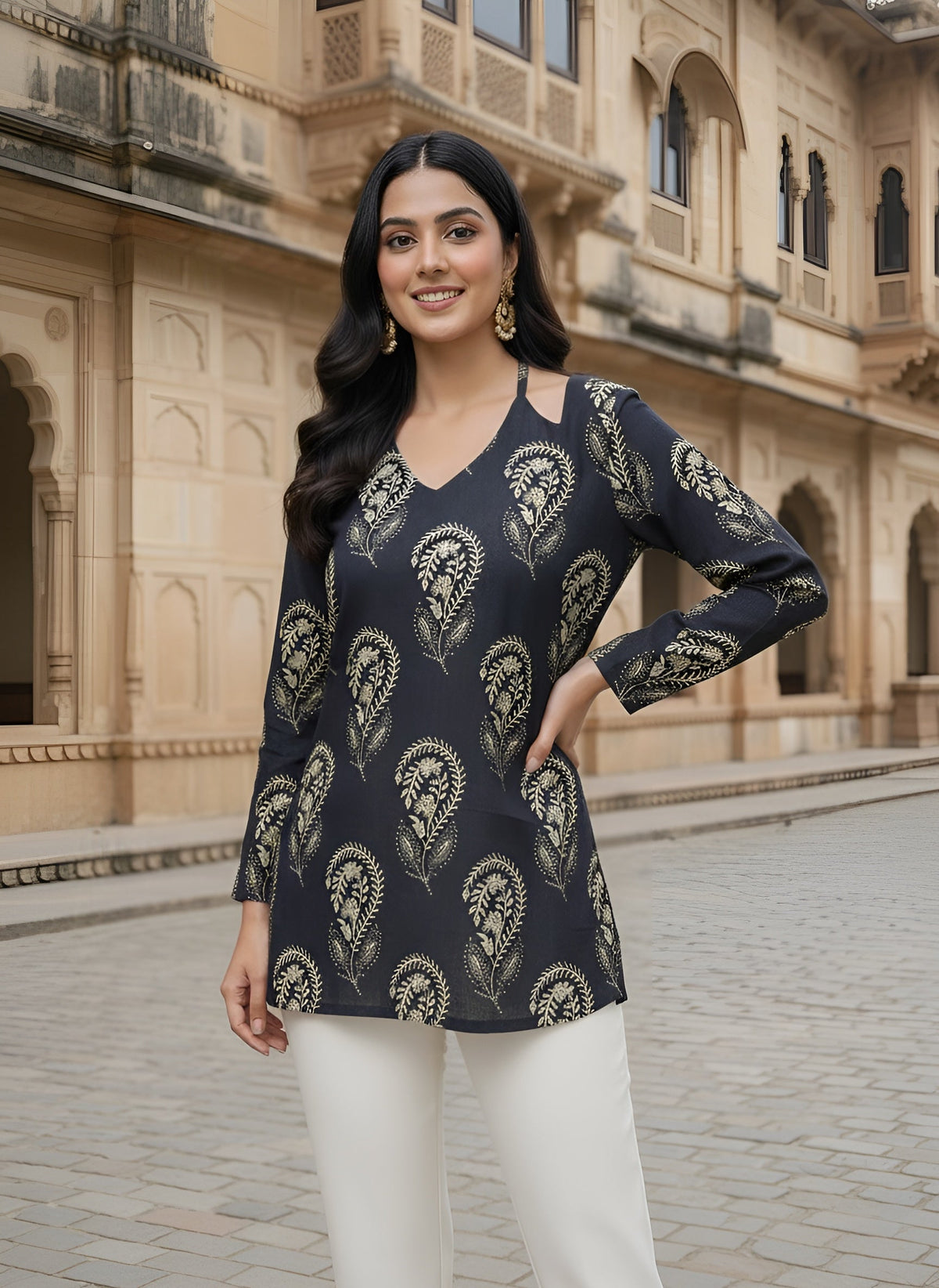 Women Black Printed Straight Tunic