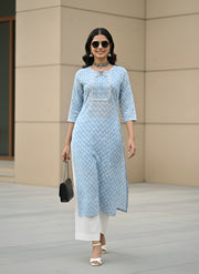 Blue Printed Straight Kurta with Three Quarter Sleeves