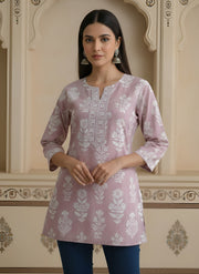 Women Mauve Printed Straight Tunic