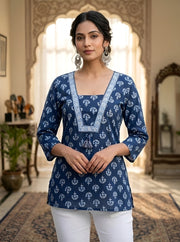 Women Blue Printed Straight Tunic