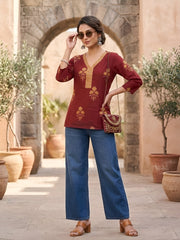 Women Maroon Printed Straight Tunic