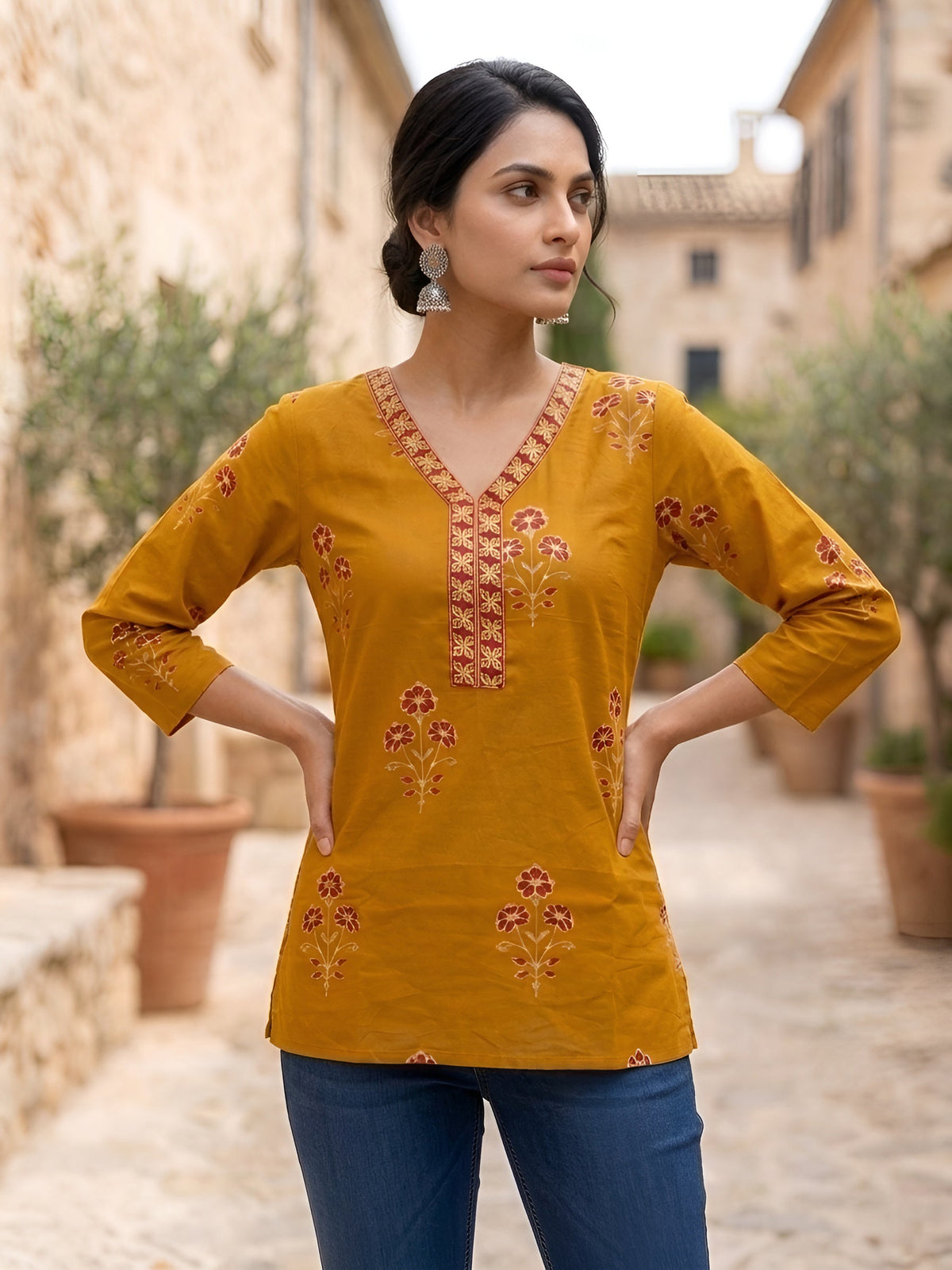 Women Yellow Printed Straight Tunic