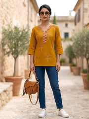 Women Yellow Printed Straight Tunic