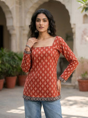 Women Red Printed Straight Tunic