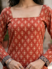 Women Red Printed Straight Tunic