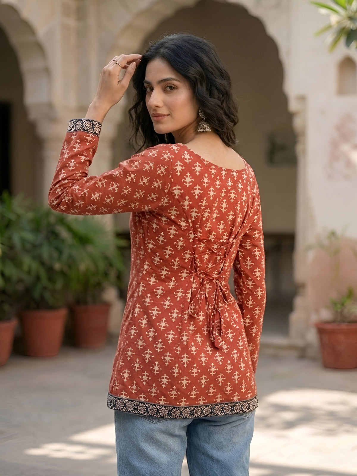 Women Red Printed Straight Tunic