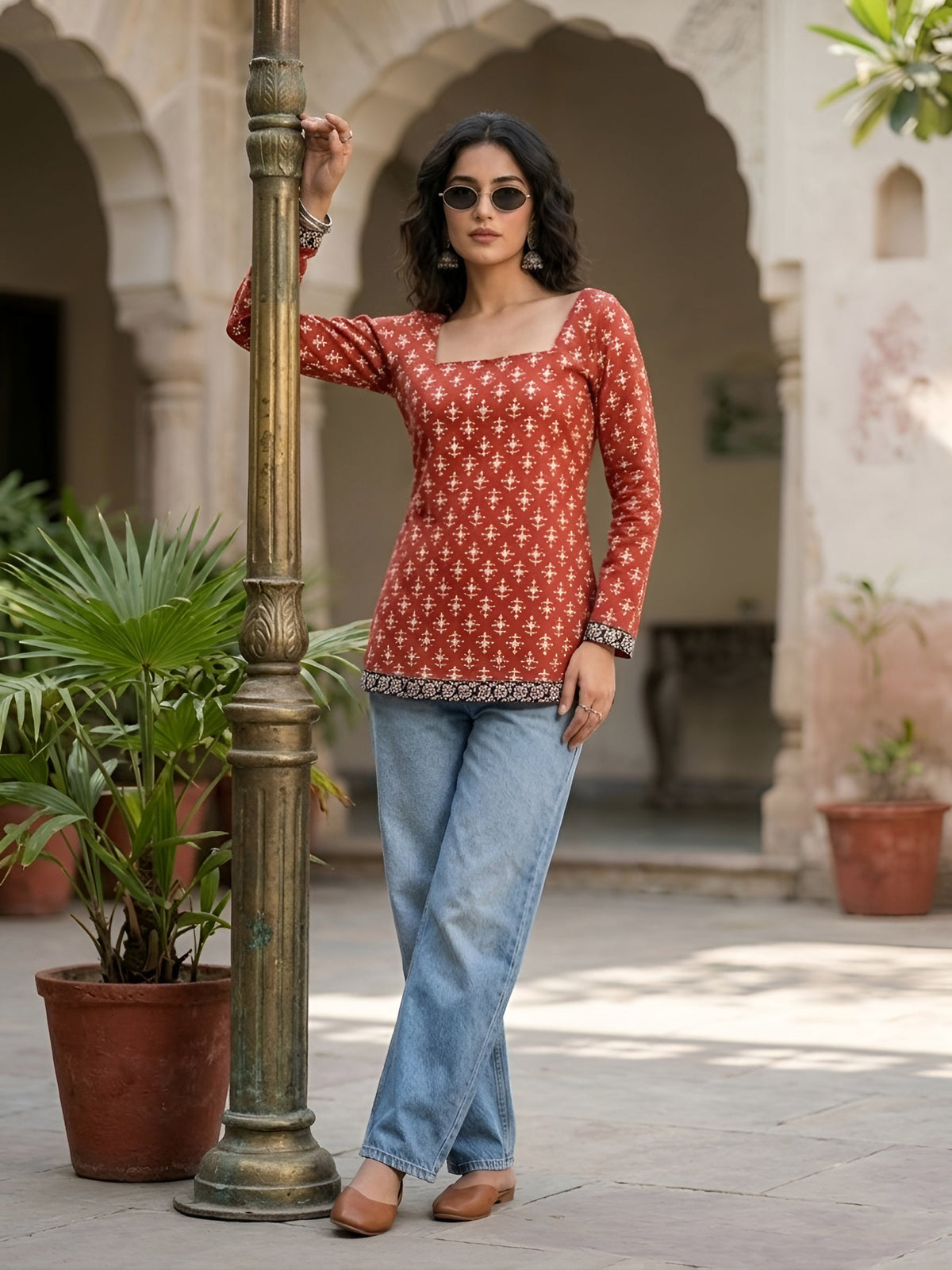 Women Red Printed Straight Tunic