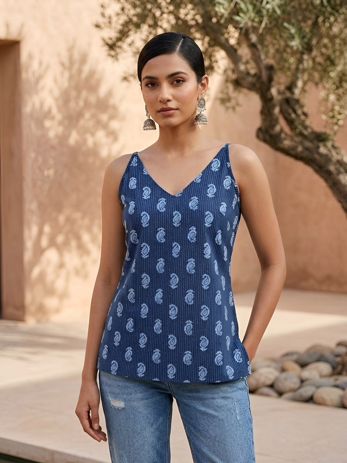 Blue Printed  Straight Top With Puff Sleeves