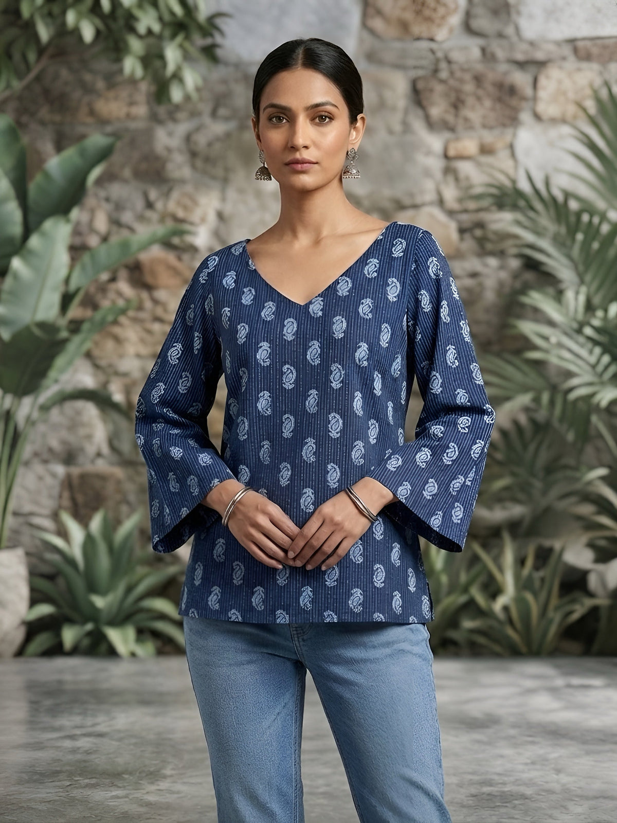 Women Blue Printed Straight Tunic