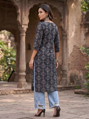 Black Printed Straight Kurta with Three Quarter Sleeves