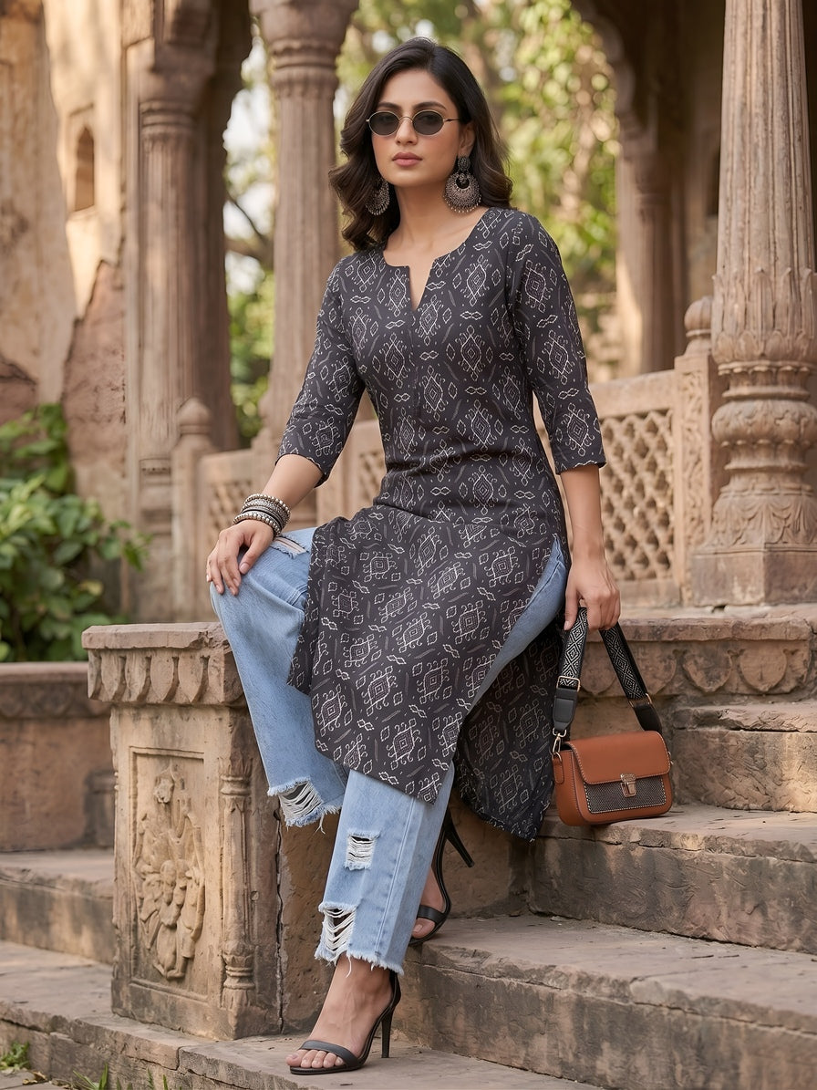 Black Printed Straight Kurta with Three Quarter Sleeves