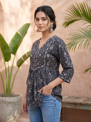 Women Black Printed Straight Tunic
