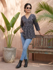 Women Black Printed Straight Tunic