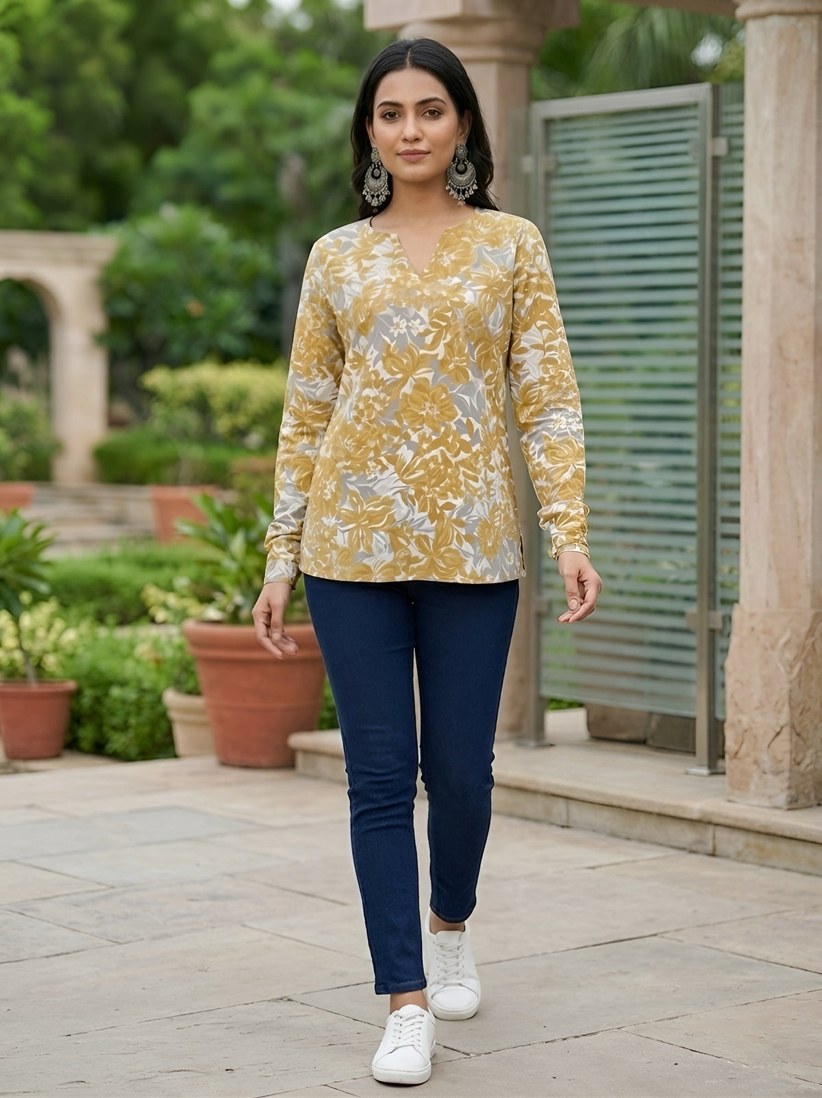 Women Yellow Printed Straight Tunic