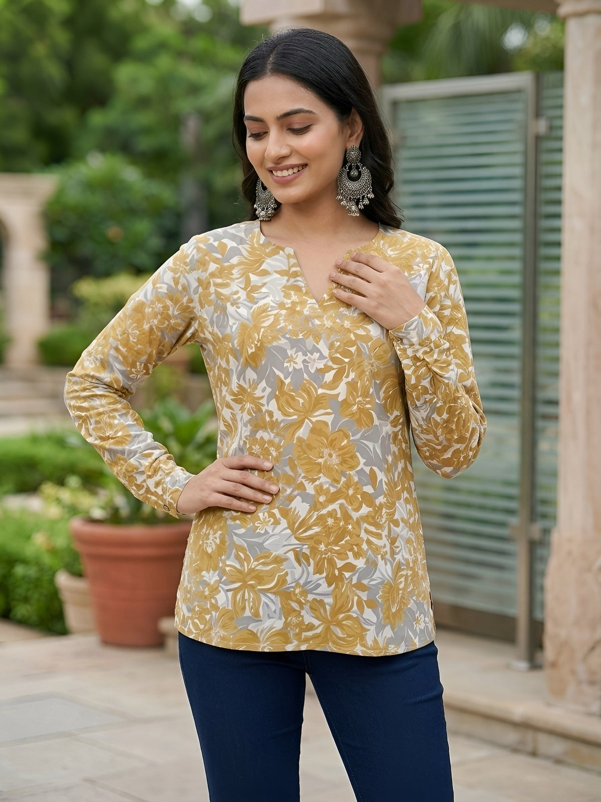 Women Yellow Printed Straight Tunic