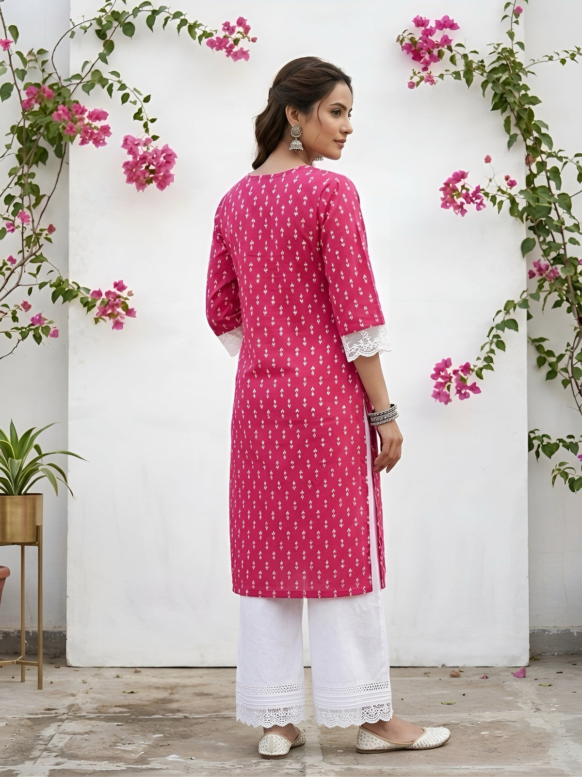 Pink Printed Straight Kurta with Three Quarter Sleeves