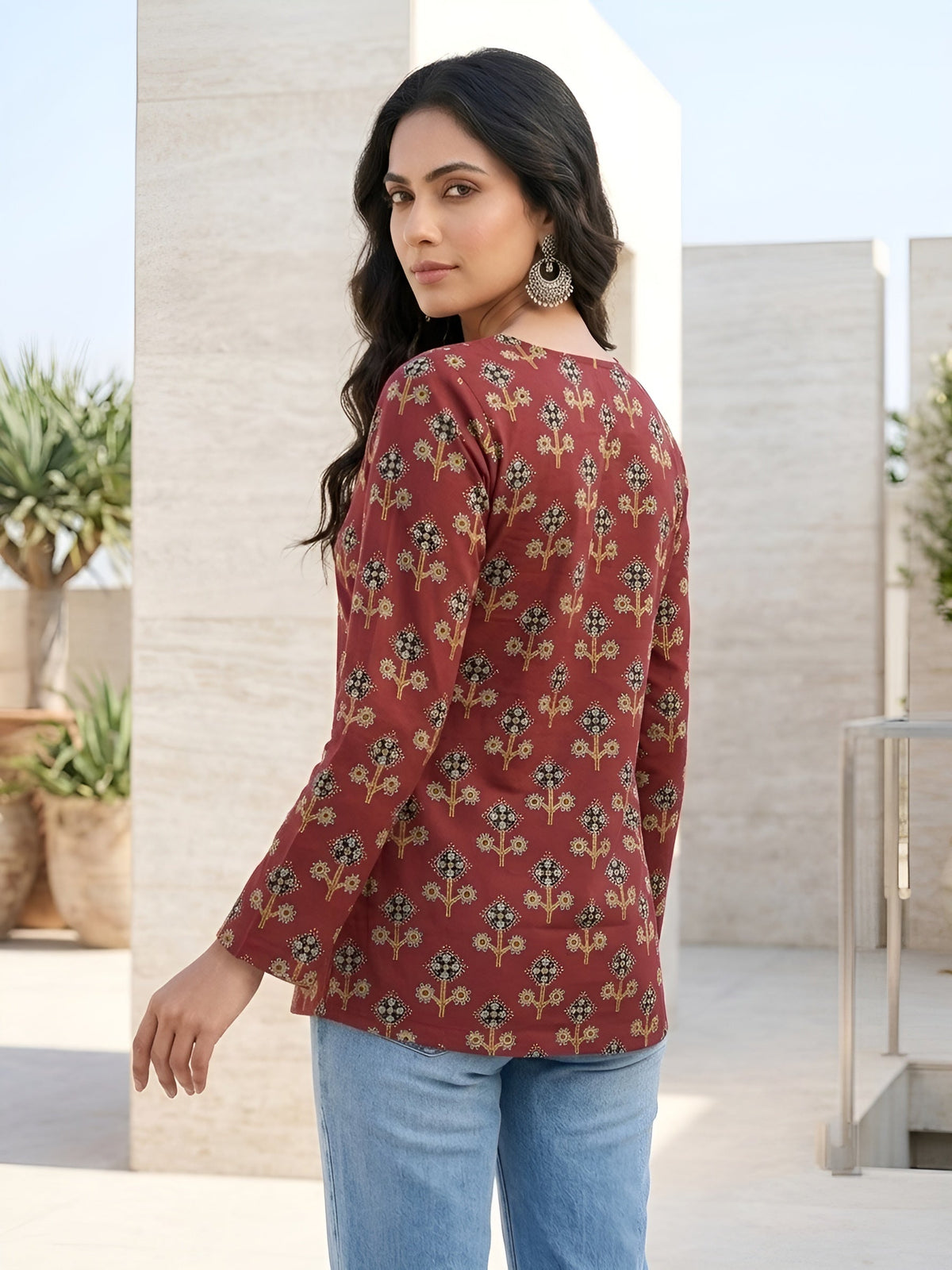 Women Maroon Printed Straight Tunic