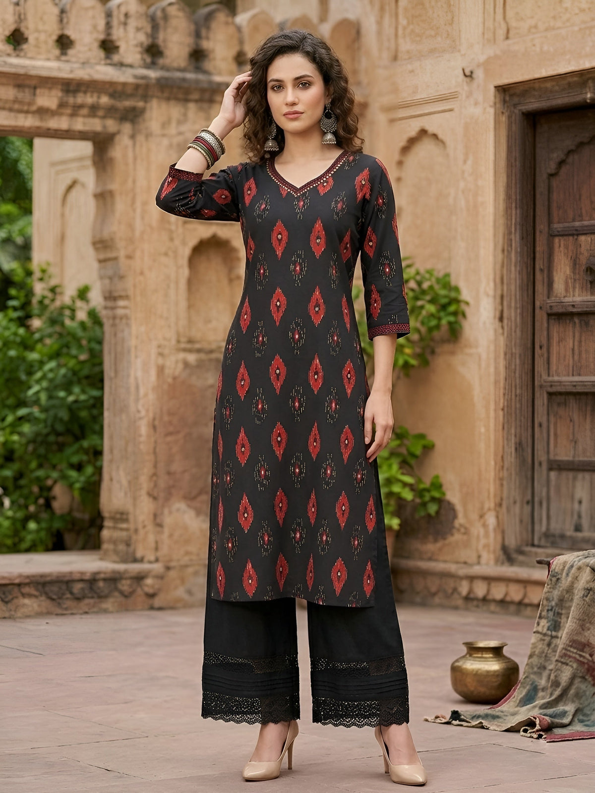 Black Printed Straight Kurta with Three Quarter Sleeves