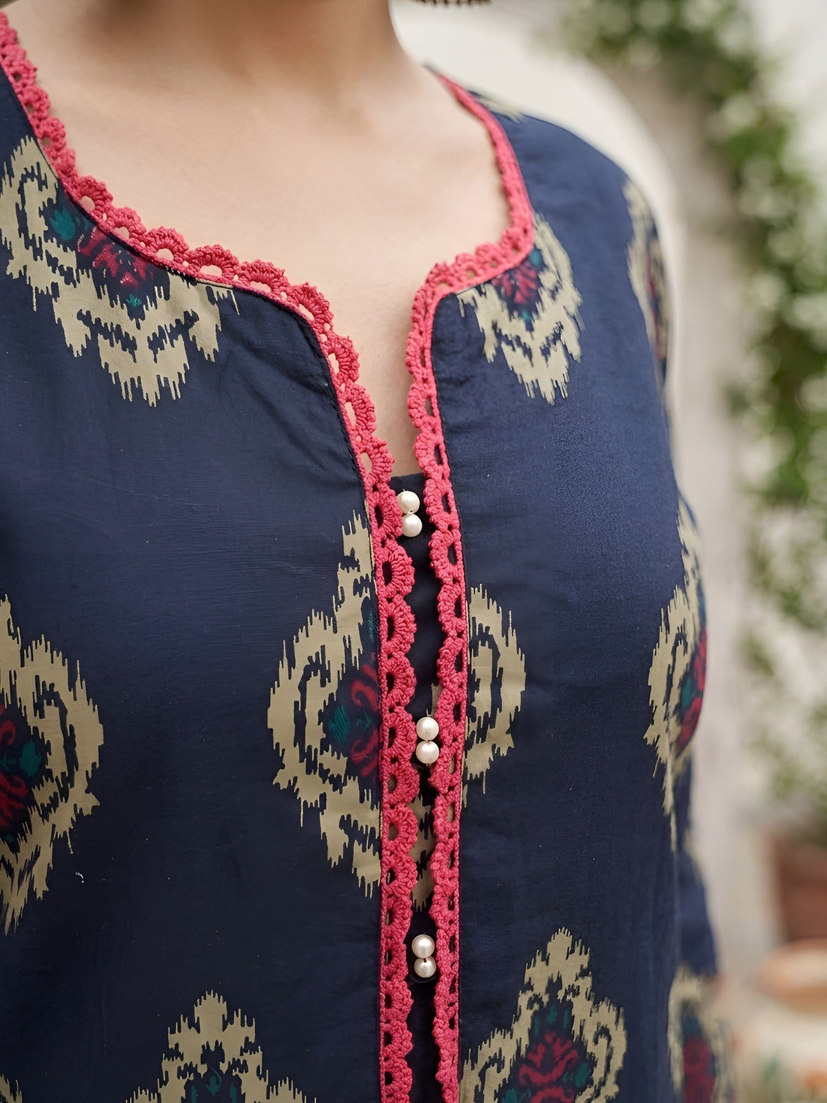 Blue Printed Straight Kurta with Three Quarter Sleeves