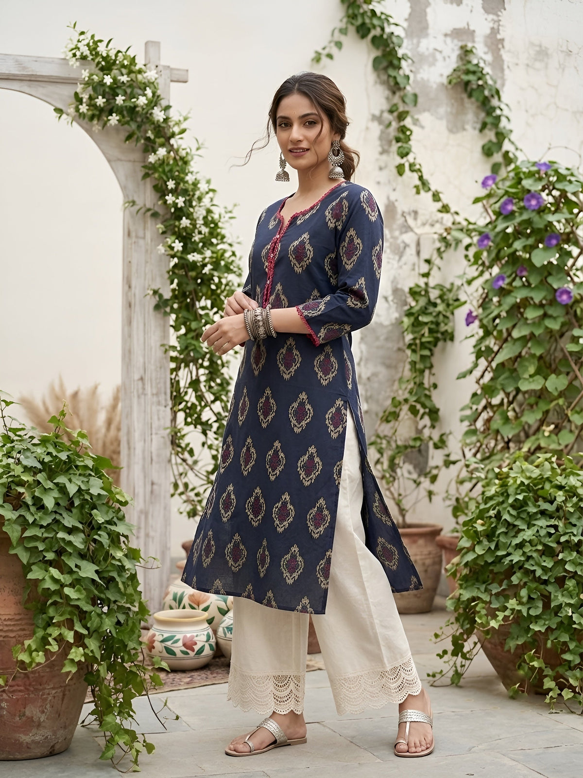 Blue Printed Straight Kurta with Three Quarter Sleeves