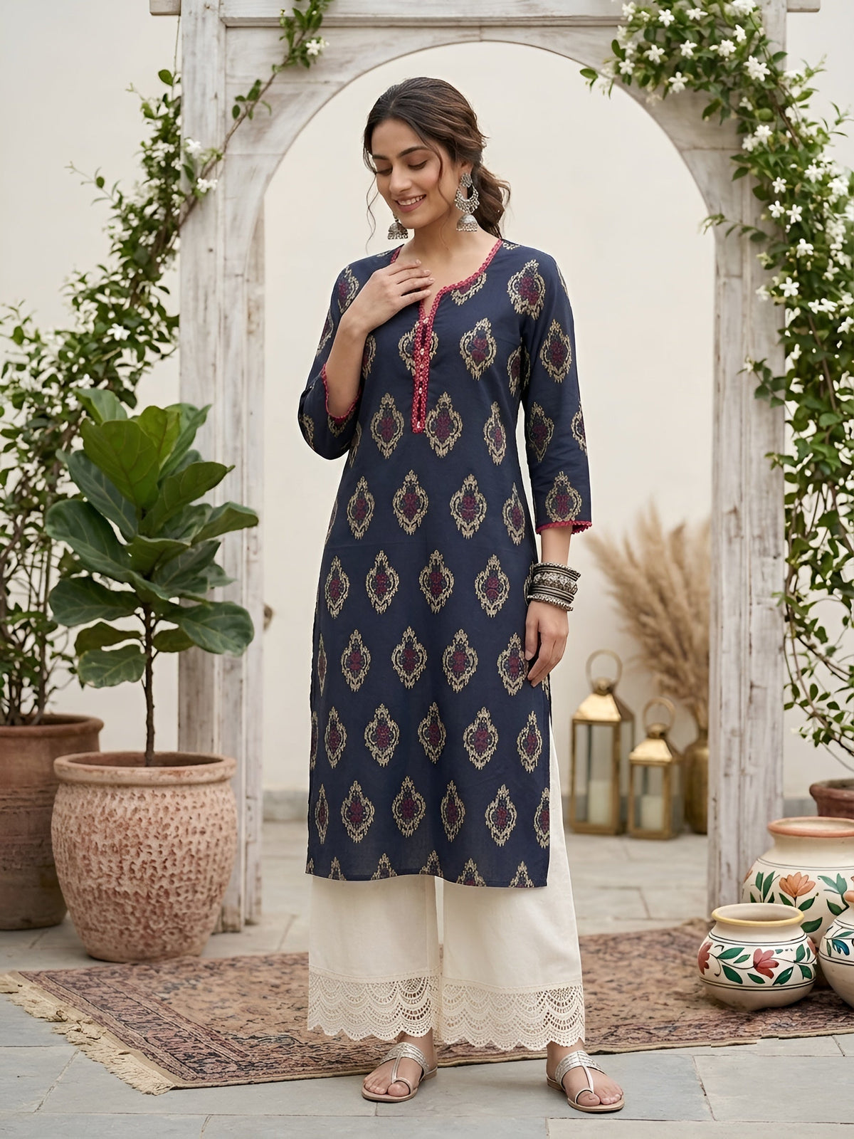 Blue Printed Straight Kurta with Three Quarter Sleeves