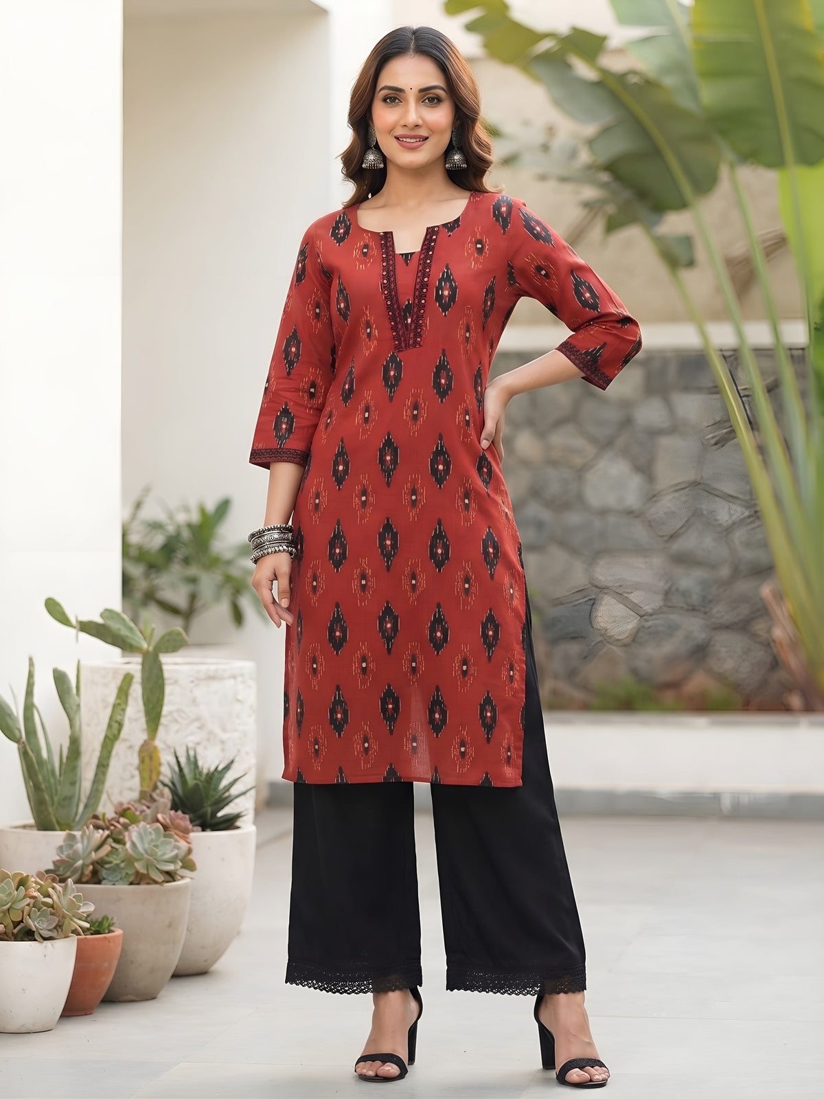 Maroon Printed Straight Kurta with Three Quarter Sleeves