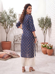 Blue Printed Straight Kurta with Three Quarter Sleeves