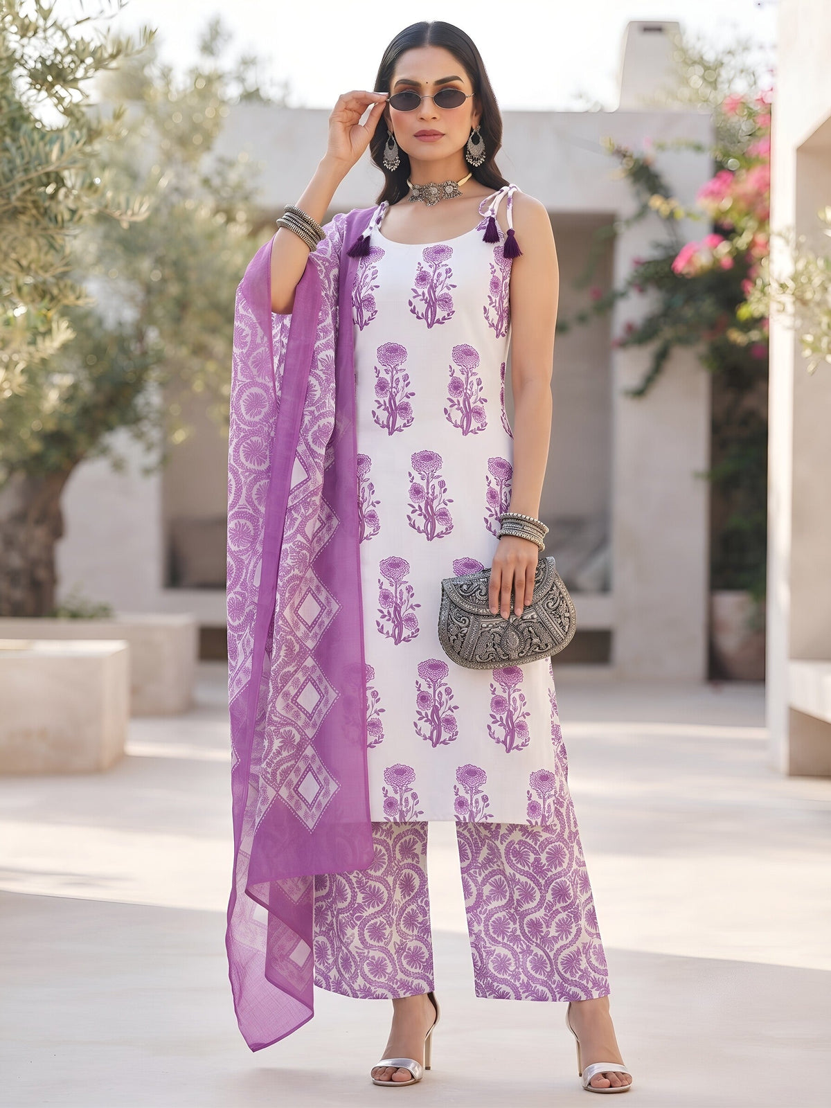 Floral White Printed Straight Kurta Set With Dupatta for Women