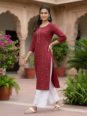 Maroon Printed Straight Kurta with Three Quarter Sleeves
