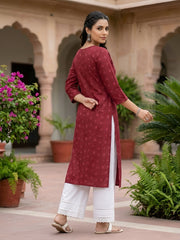 Maroon Printed Straight Kurta with Three Quarter Sleeves