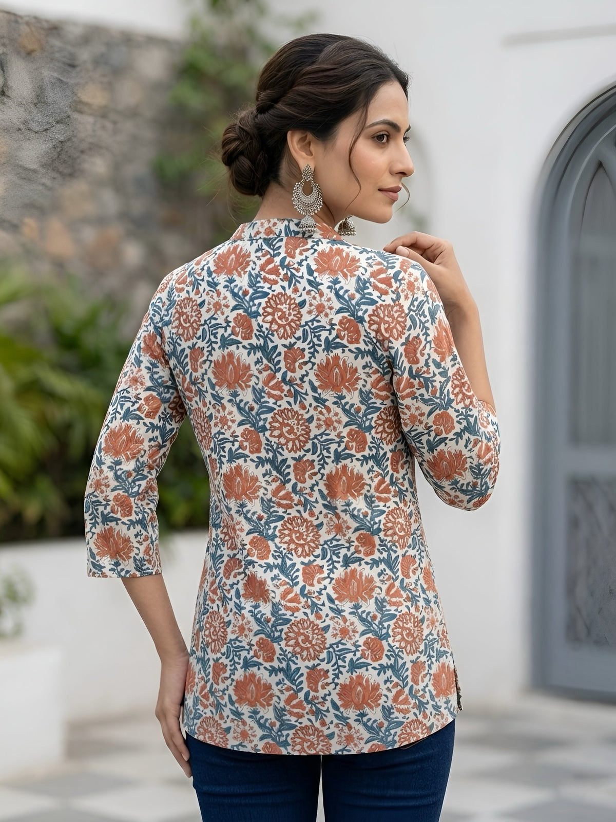 Women White Printed Straight Tunic